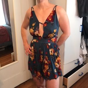 NWT Audrey Floral Print Romper